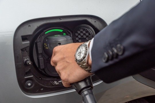 INSIGHTS FROM JUICE TECHNOLOGY INTO THE LEADING TRENDS IN ELECTRIC VEHICLES